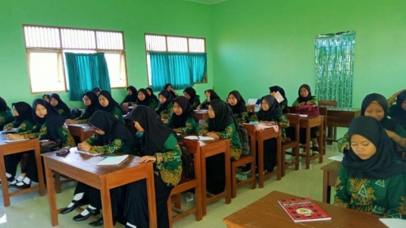 SMK Dipo 3 Kedungbanteng Resmikan Batik Pelajar NU sebagai Seragam Sekolah