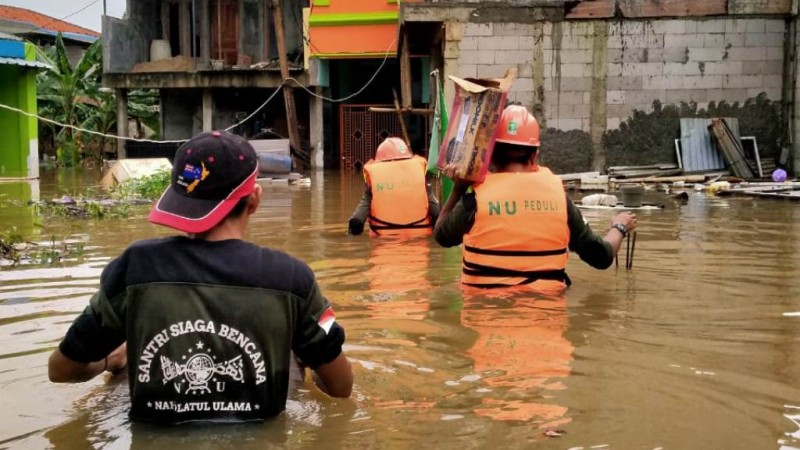 PLN Bagikan Tips Hadapi Bahaya Aliran Listrik Akibat Banjir