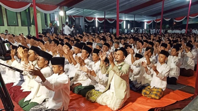 Lestarikan Tradisi, NU Kabupaten Pasuruan Gelar Hadrah Ishari Kolosal