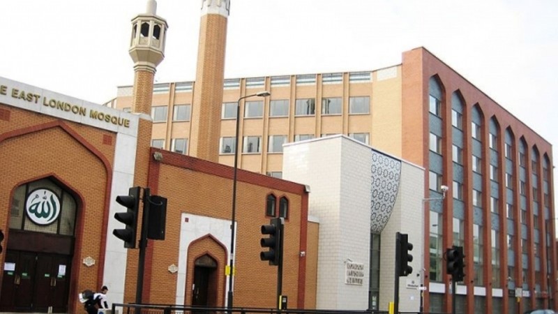 Otoritas London Izinkan Masjid Kumandangkan Azan selama Lockdown