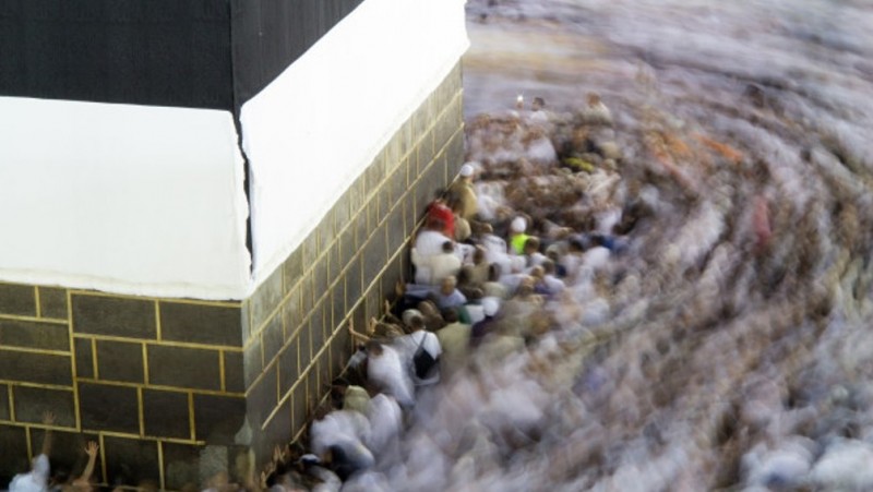 Khutbah Jumat: Batal Berangkat Haji, Jangan Bersedih Hati!