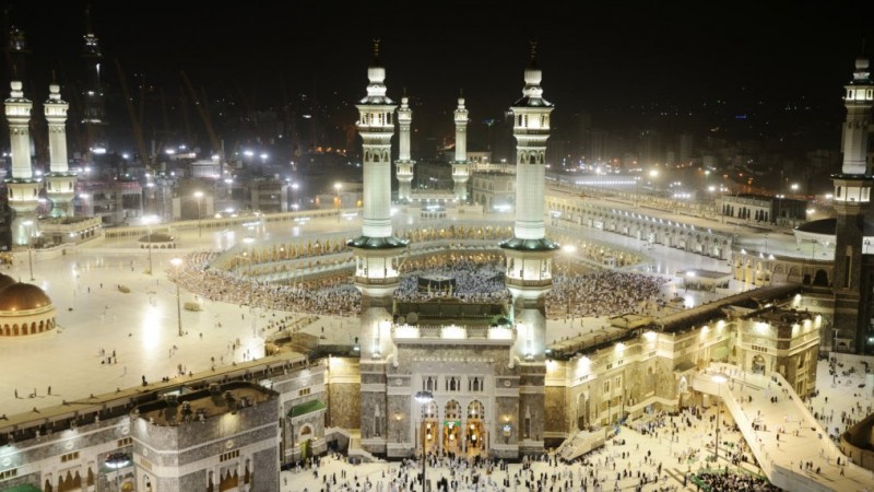 Saudi Buka Pendaftaran Haji Bagi Warga Asing secara Daring