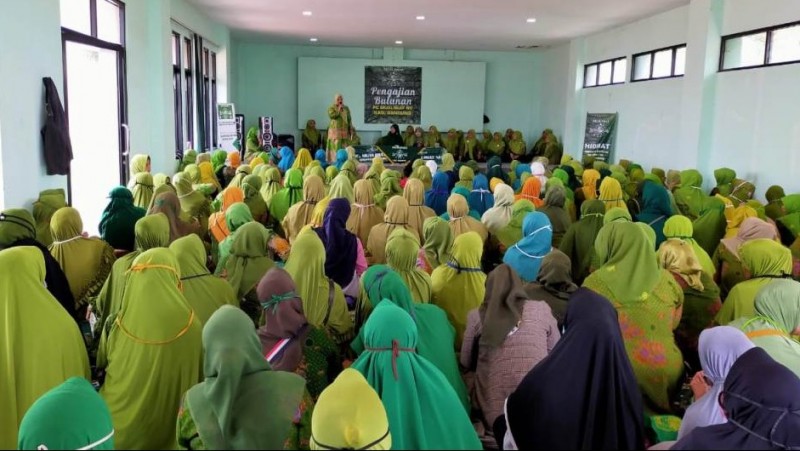 Muslimat NU Kabupaten Bandung Rutin Ngaji Safinatun Naja Tiap Bulan