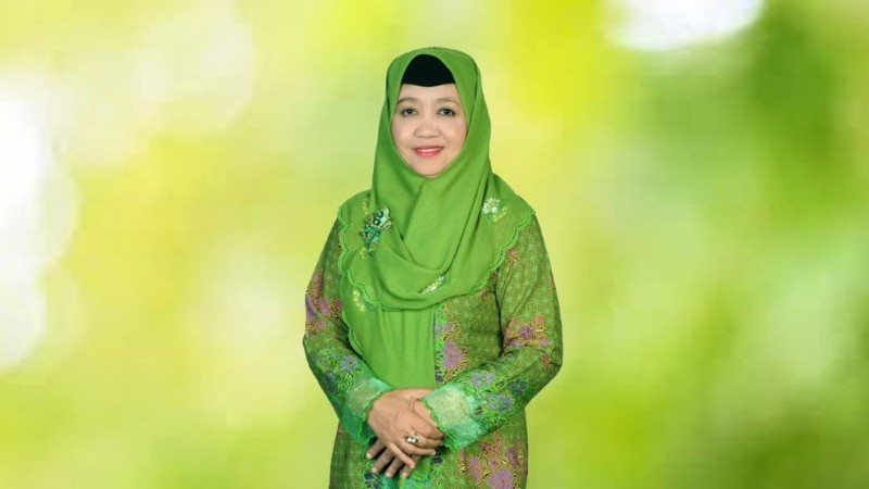 Resep Hj. Ella Giri Komala Pimpin Muslimat NU Jawa Barat
