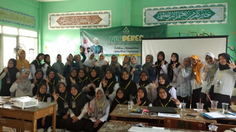IPPNU Kota Cirebon Perkuat Organisasi melalui Ngaji Administrasi