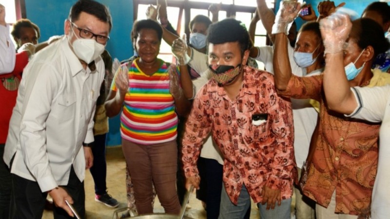 BRG Dorong Pemuda Papua Kembangkan Usaha Kuliner Berbahan Dasar Ikan  