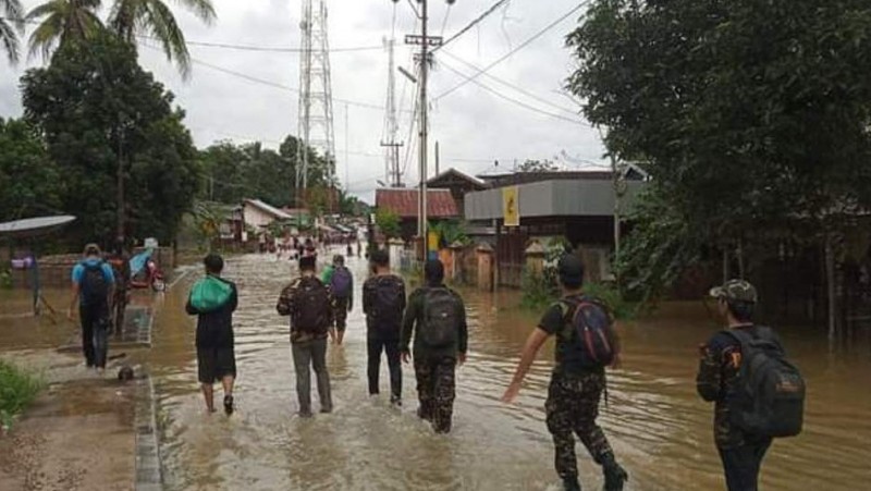 Banjir Kalsel, Ansor-Banser Terus Dampingi Warga