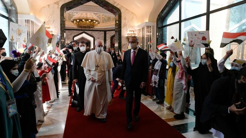 Paus Fransiskus Berkunjung ke Irak untuk Pertama Kali