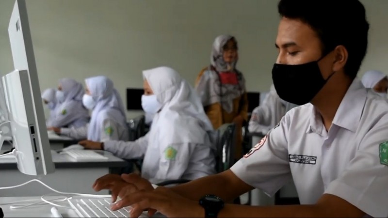 SMK Ma’arif NU Banjar Bentuk Karakter Siswa dengan Dhuha dan Asmaul Husna