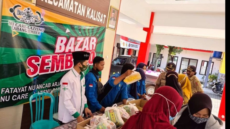 Bantu Kebutuhan Sembako Warga, LAZISNU Jember Gelar Bazar