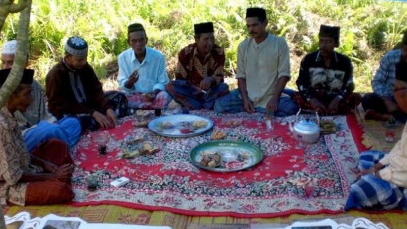 Mengenal &#039;Kenduri Jeurat&#039; Lebaran di Aceh