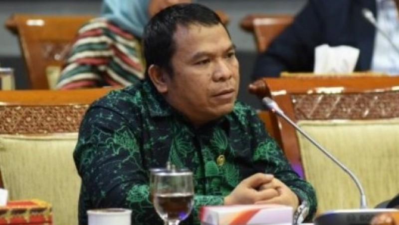 Wakil Ketua Komisi II: Tanpa Pengawasan Ketat, PPKM Hanya Rugikan Rakyat
