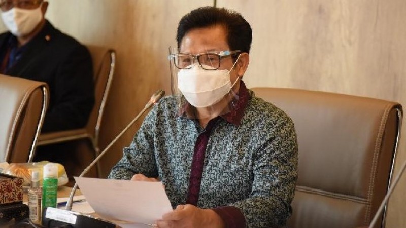Wakil Ketua DPR Desak Pemerintah Fokuskan Anggaran untuk Vaksinasi