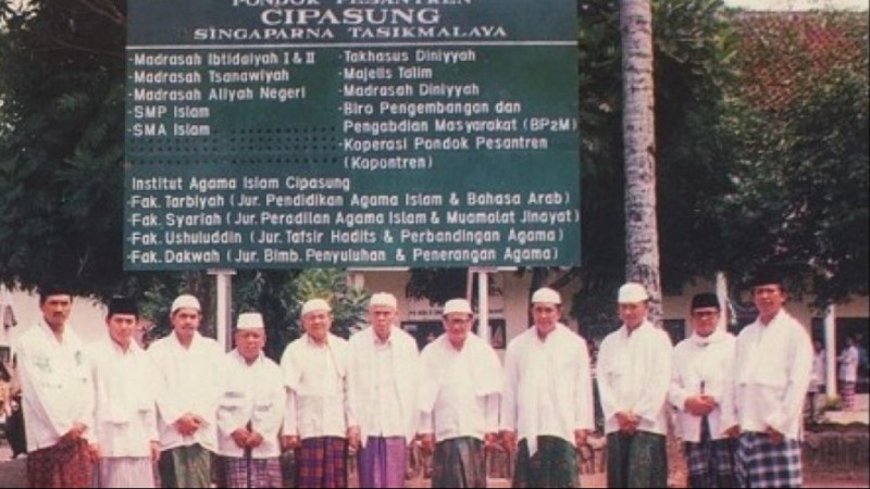 Ideologi Pesantren Cipasung (2): Loyal pada Negara Kesatuan Republik Indonesia