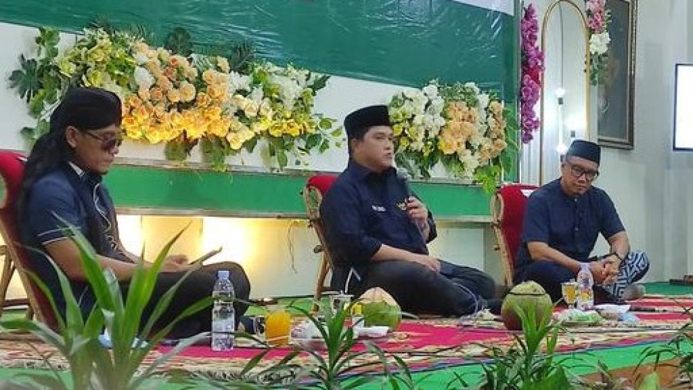 Erick Thohir dan Gus Miftah Beri Motivasi Mahasiswa Unhasy Jombang