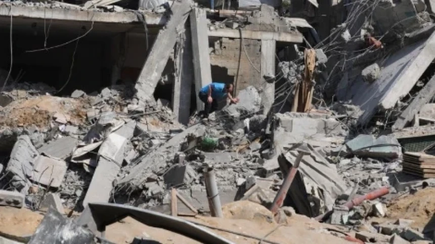 Israel Ledakkan Bom ke 3 Kamp Pengungsian di Jalur Gaza dalam 24 Jam