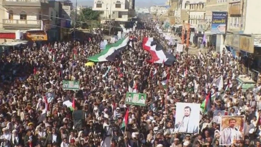 Protes Puluhan Ribu Massa di Yaman, Kecam Invasi Gabungan AS dan Inggris