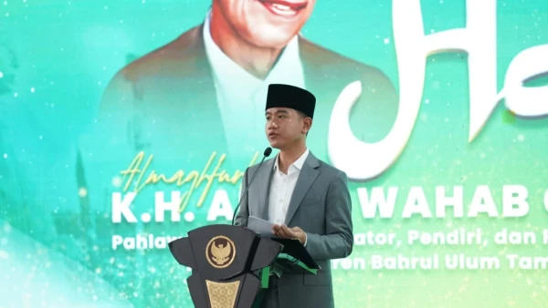 Wapres Gibran Ajak Santri Teladani Mbah Wahab, Gerakkan Persatuan