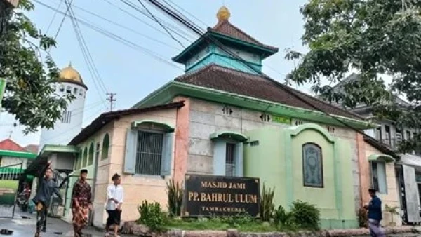 Pesantren Tambakberas Atur Skema KBM, Sebagian Santri Belajar Daring, Lainnya Jadi Relawan Muktamar