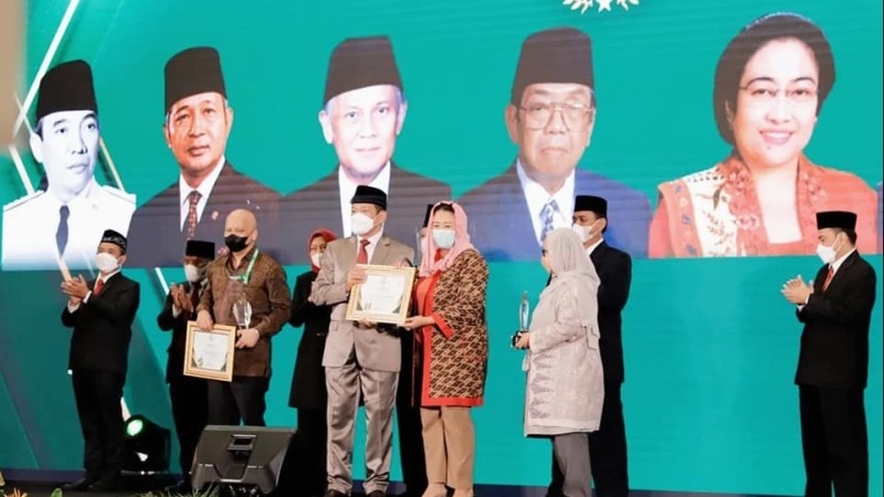 Baznas Award 2022, Gus Dur Dapat Gelar Bapak Amil Zakat Indonesia