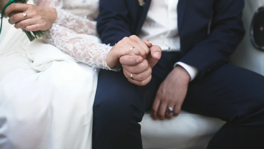Apakah Laki-laki yang Pernah Berzina Perlu Jujur kepada Calon Istri?