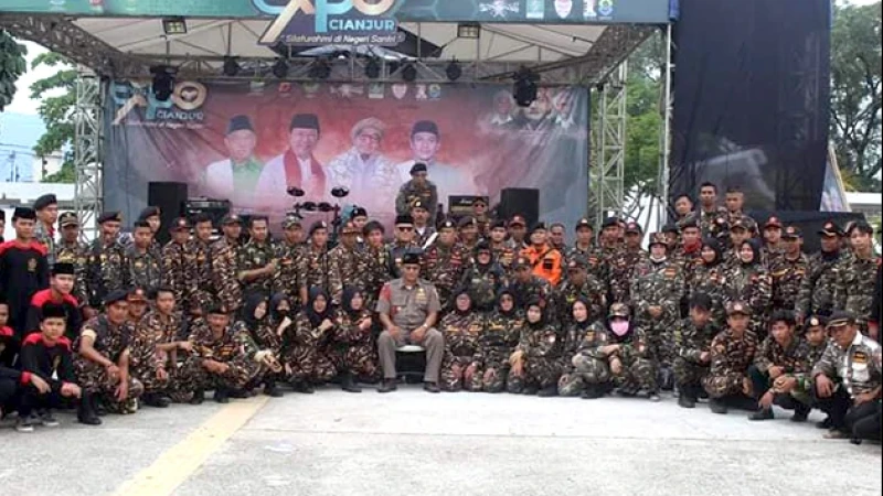 Banser dan Pagar Nusa Cianjur Gelar Apel Siaga Pasukan, Kasatkorcab: HSN Bentuk Pengakuan Negara pada Santri