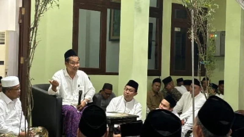 Gus Baha Sebut Jasa Terbesar Kiai Sahal Mahfudh Hidupkan Ilmu Ushul Fiqih di Lingkungan Pesantren