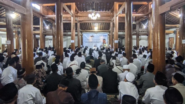 Jelang Hari Santri 2026, Himasal Ponorogo Gelar Silaturahim Masyayikh dan Ijazah Kubro