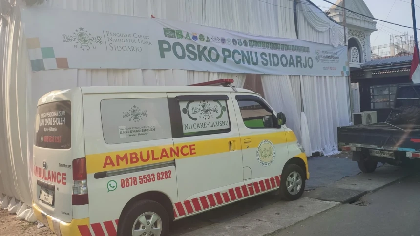 Posko PCNU Sidoarjo Sediakan Makan Gratis dan Layanan Kesehatan untuk Muktamirin