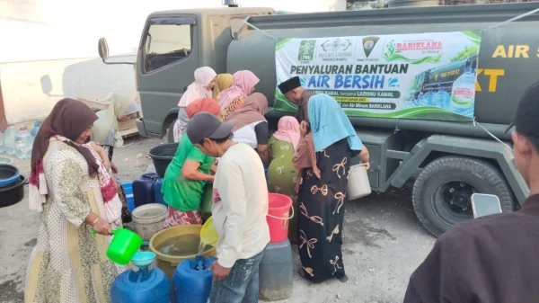 NU Care-LAZISNU Kamal Salurkan Bantuan Air Bersih ke 19 Desa di Bangkalan-Sampang