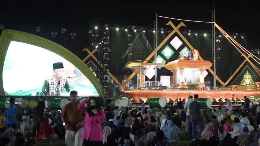 Akhir Pekan di Arena STQH Jambi, Ribuan Orang Padati Lapangan