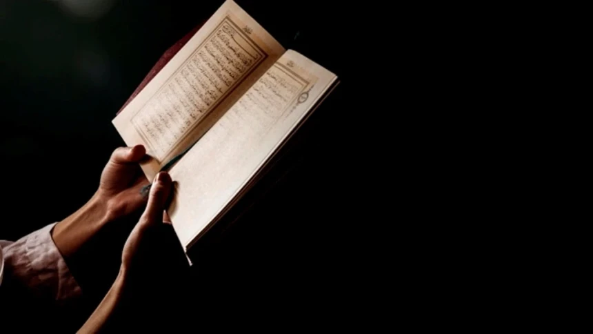 Khutbah Jumat Bahasa Sunda: Romadon Bulan Ngalap Barokah Al-Quran