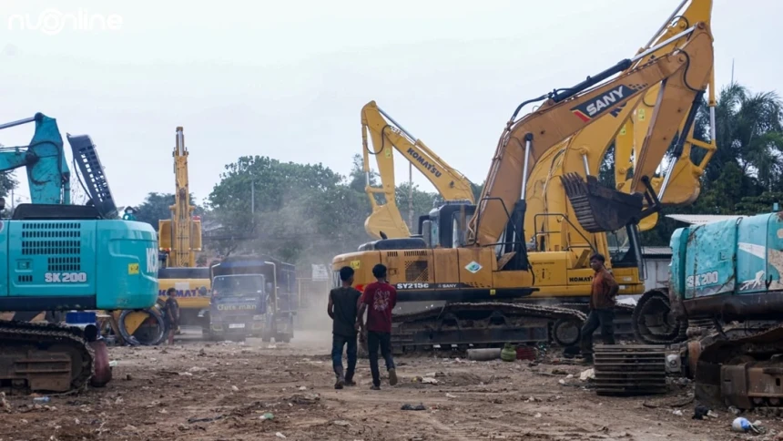 Pekerjaan Berat Teknisi Alat Berat