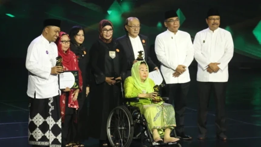 Bung Karno, Gus Dur, hingga Usmar Ismail Dianugerahi Penghargaan 1 Abad NU Kategori Tokoh Nasional
