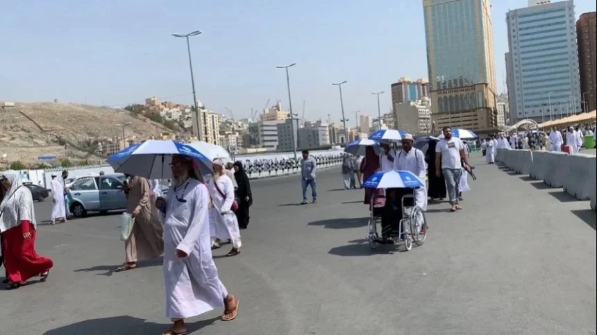 Kerajaan Saudi Imbau Jamaah Haji Shalat di Hotel, Hindari Cuaca Ekstrem