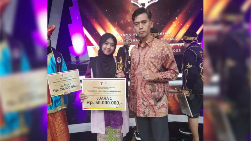 Santri Ponpes Sunanul Aulia Kota Sukabumi Raih Juara Model Wirausaha Muda Kemenpora