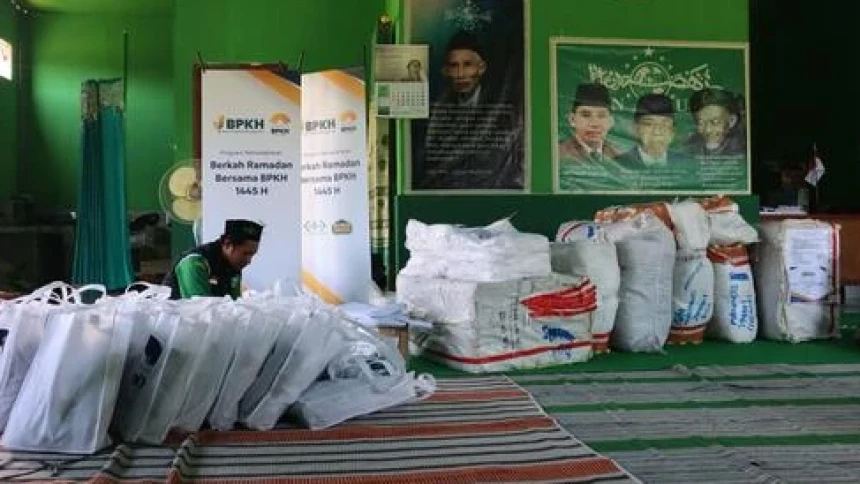 NU Care-LAZISNU dan BPKH Distribusikan Al-Quran dan Alat Shalat ke Pelosok Indonesia
