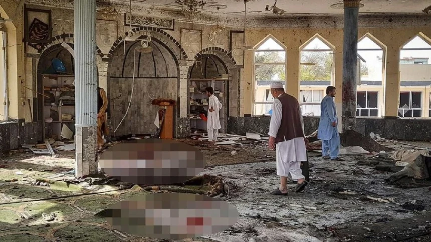 Innalillahi, Ulama Afghanistan Kembali Jadi Korban Bom di Masjid Kabul