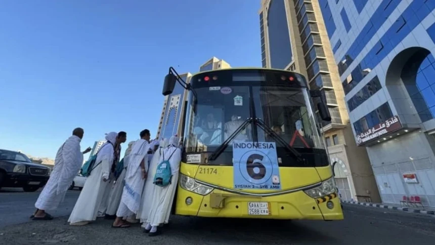 Antar-Jemput Bus Shalawat untuk Jamaah Shalat di Masjidil Haram