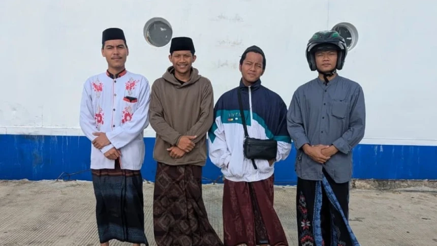 Dari Jember ke Jambi, Perjalanan Panjang Dai Penggerak 3T Mengajar Suku Anak Dalam