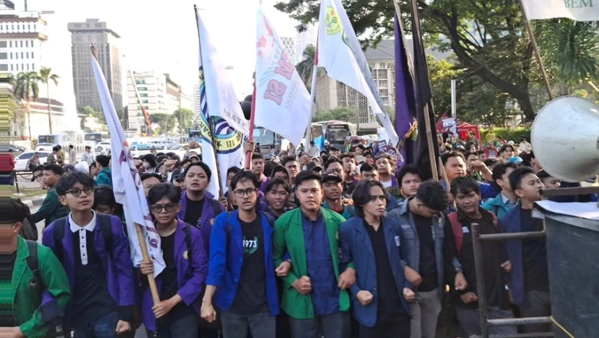 Mahasiswa Gelar Demo Tuntut Pemerintah Batalkan Kenaikan PPN 12%