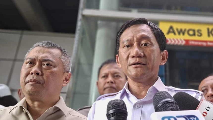 Perlintasan Liar Dikelola Ormas, Dirut KAI: Tidak Memenuhi Syarat, Kami Tutup