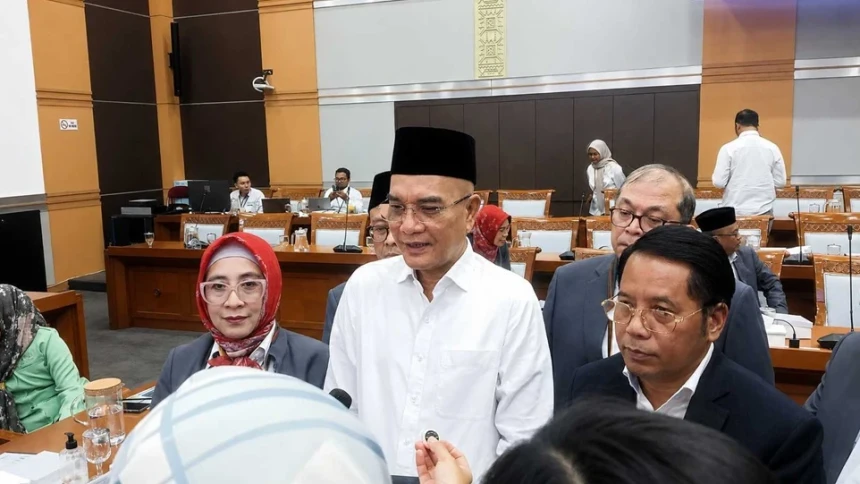 Panja Haji DPR Akui Pembahasan BPIH 2027 Alot, Tiket Pesawat dan Layanan Syarikah Jadi Ganjalan