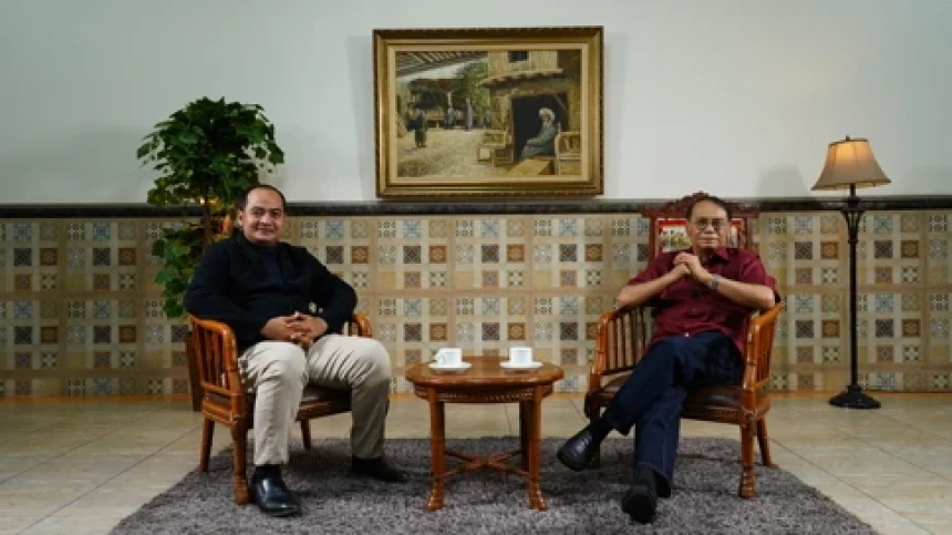 Saksikan Bincang Muktamar Ke-35 NU dalam Program Menjadi Indonesia Bersama Fachry Ali Malam Ini