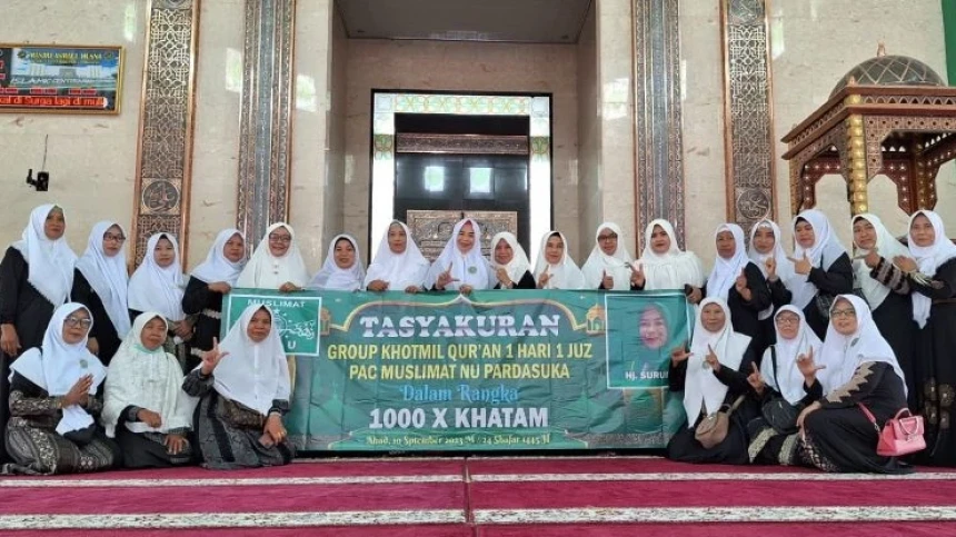 Khatam Qur&#039;an 1.000 Kali, Muslimat NU Pardasuka Gelar Tasyakuran di Islamic Center Pringsewu