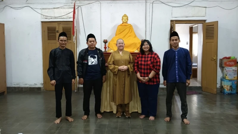 Tingkatkan Toleransi Umat Beragama, Gusdurian Purwakarta Berkunjung ke Vihara Budi Dharma