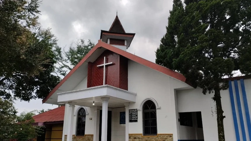 Simbol Keharmonisan, Kebun Milik Tokoh Muslim Bergandengan dengan Gereja di Moga Pemalang
