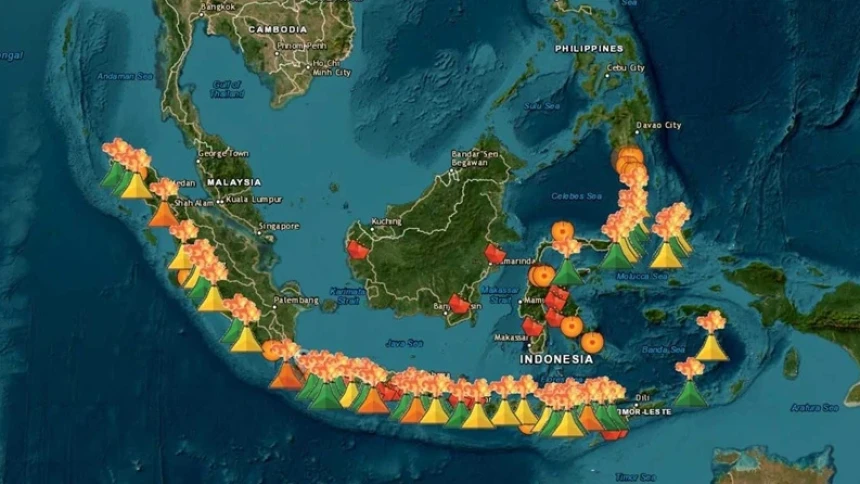 Lima Gunung Api Berstatus Siaga, Aktivitas Anak Krakatau hingga Semeru Masih Terpantau