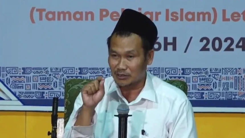 Gus Baha Jelaskan Kecerdasan Kiai Bisri Mustofa Tulis Tafsir Al-Ibriz