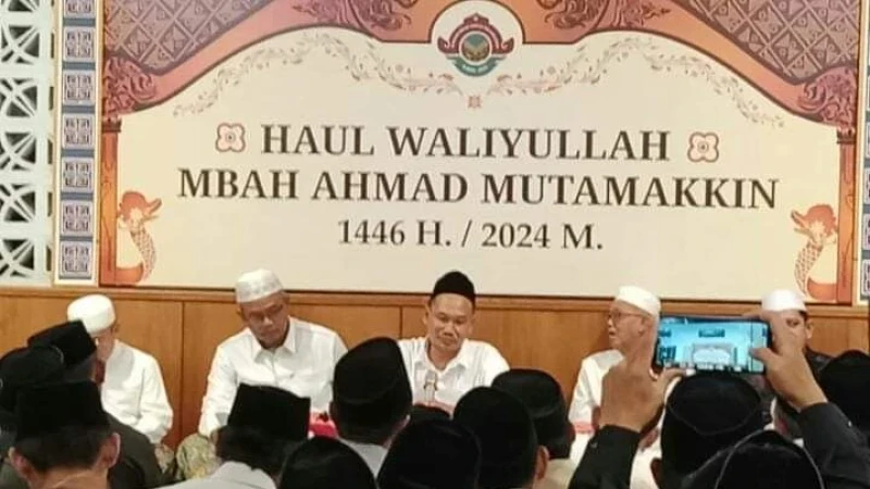 Makna Nama dan Gelar Mbah Ahmad Mutamakkin menurut Gus Baha